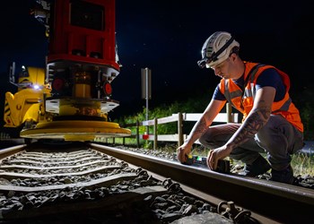 Sneller funderen op de Maaslijn: “Iedereen die ermee werkt is enthousiast over deze innovatieve techniek.” - NL Sneller funderen op de Maaslijn: “Iedereen die ermee werkt is enthousiast over deze innovatieve techniek.” - NL