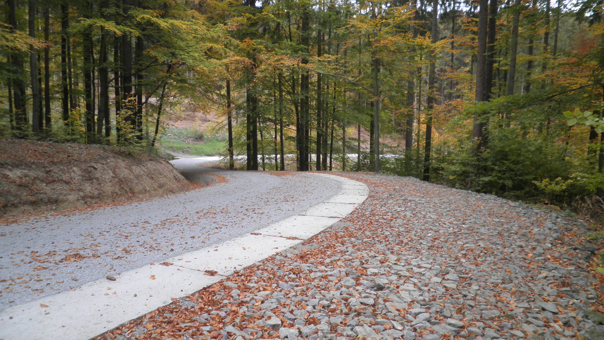 Jedovnice – oprava části cyklostezky č. 507 – Šibrnka - Wegen- en bruggenbouw