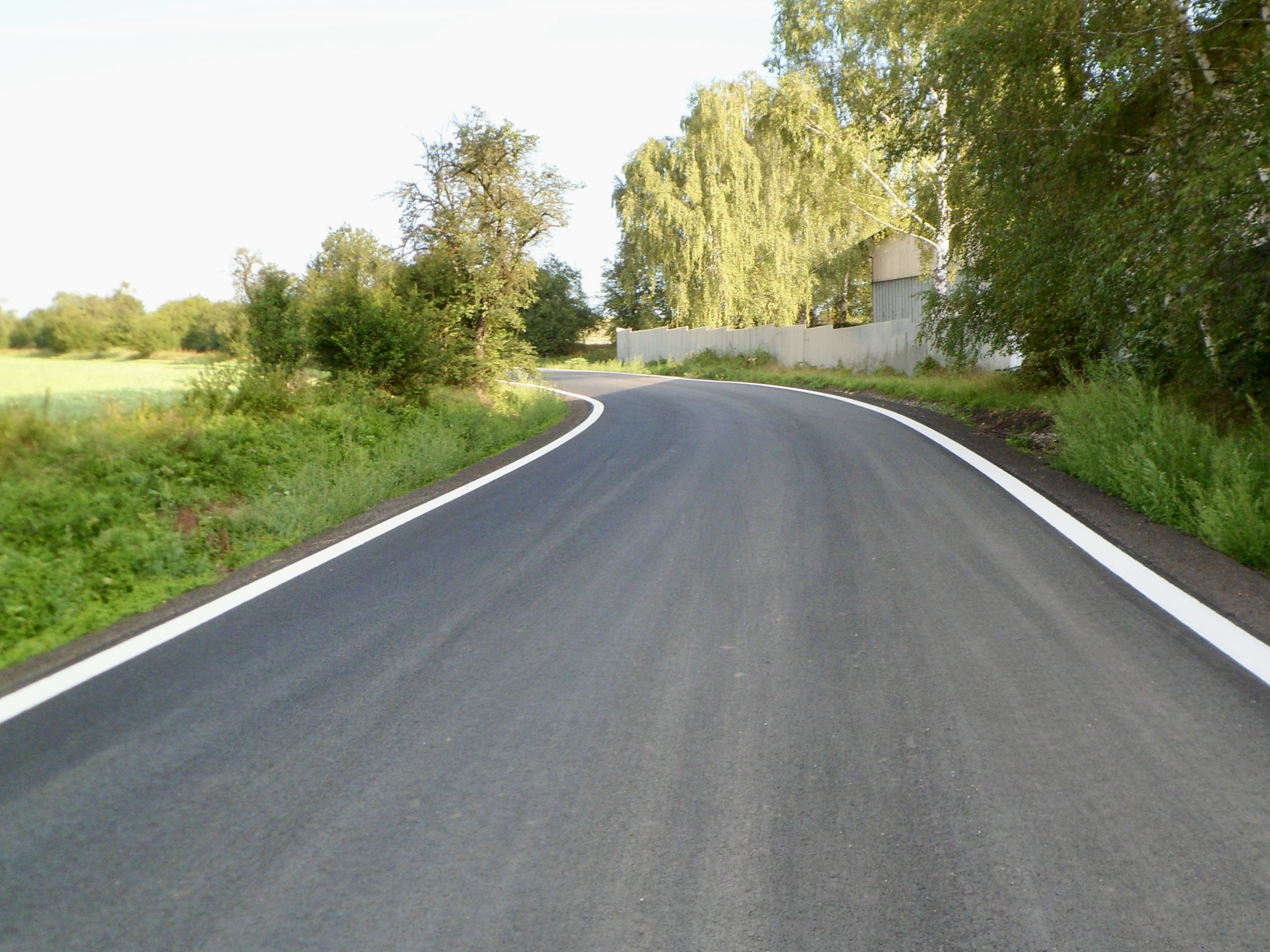 Silnice II/329 – rekonstrukce úseku Plaňany–Radim - Wegen- en bruggenbouw