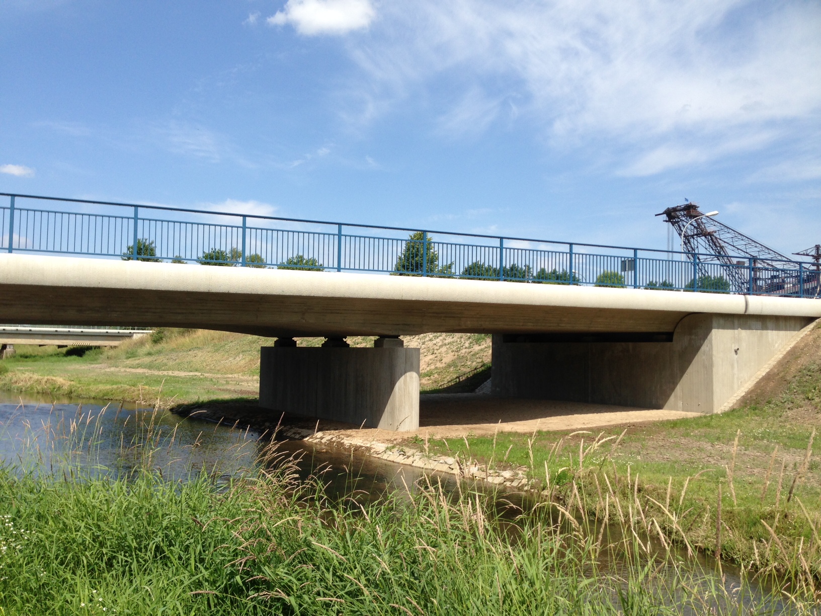 Hagenwerder - B 99, Brücke über die Pließnitz  - Wegen- en bruggenbouw