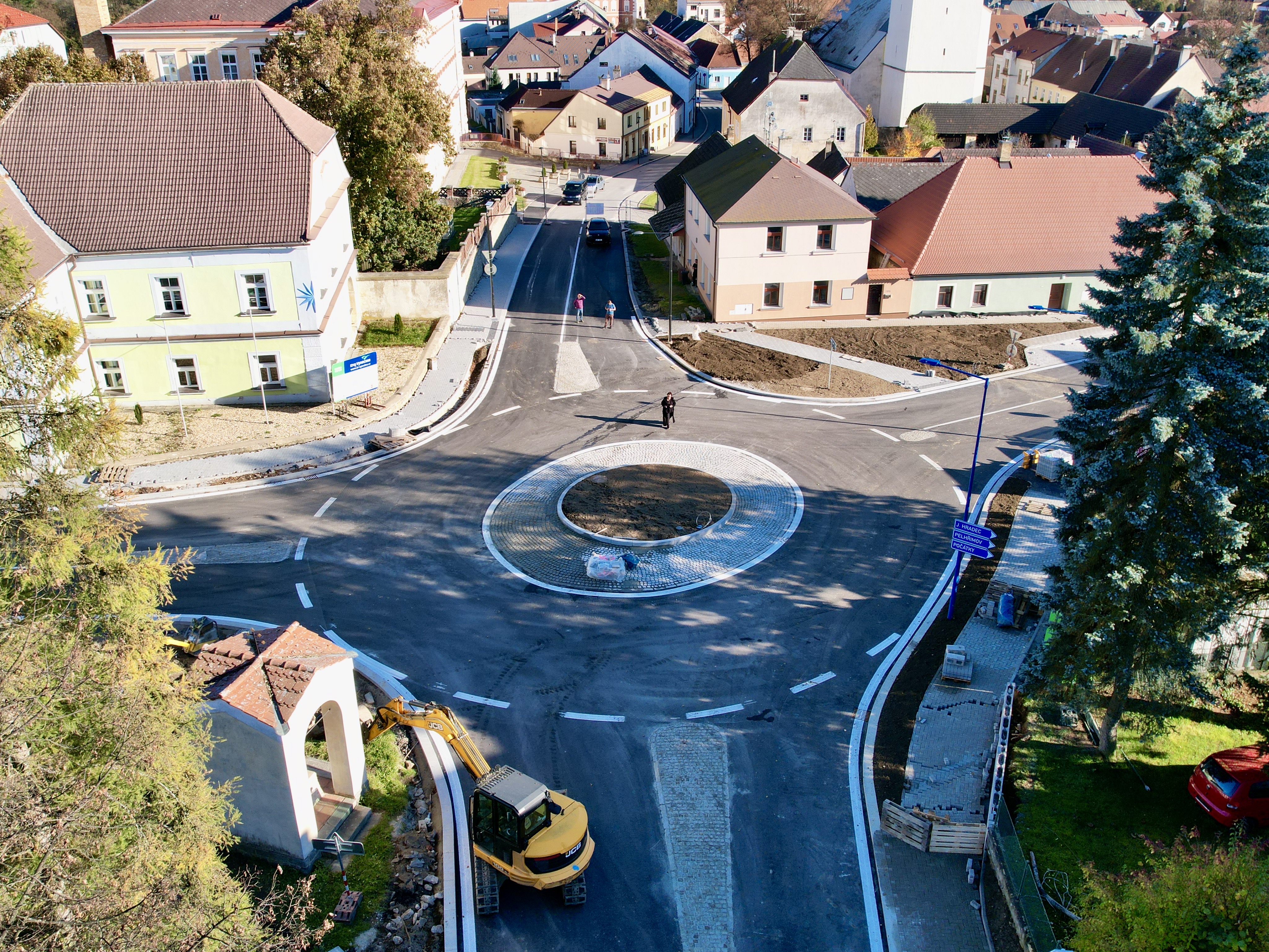 Kamenice nad Lipou – rekonstrukce ul. Družstevní - Wegen- en bruggenbouw