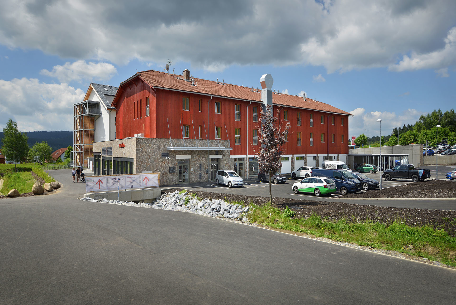 Lipno nad Vltavou – Hotel Element a Chata Lanovka  - Bouw