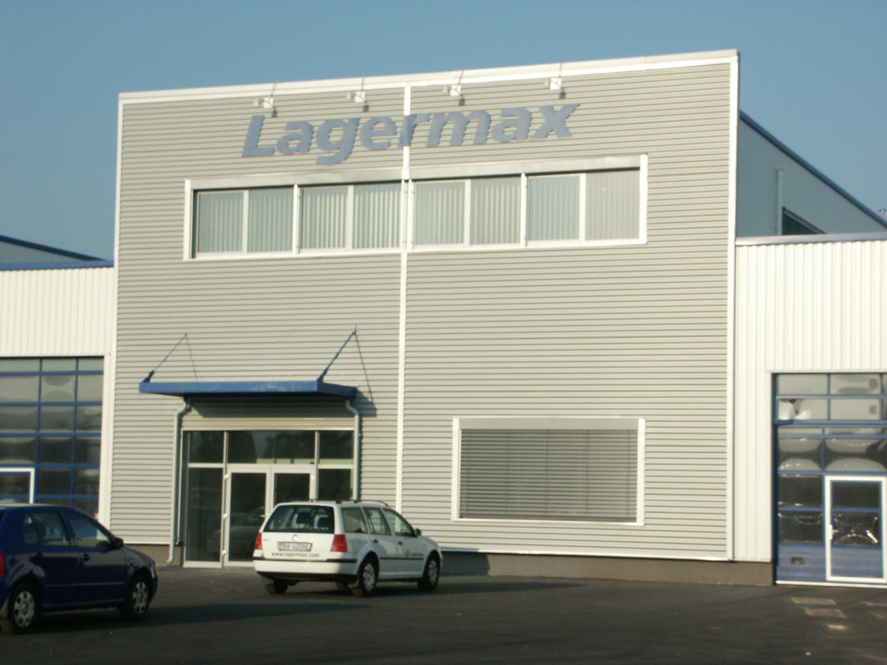 Lagermax Bratislava / logistické areály, sklady - Bouw