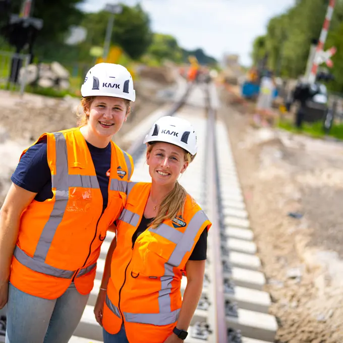 Web 20250815 144126 SV7347