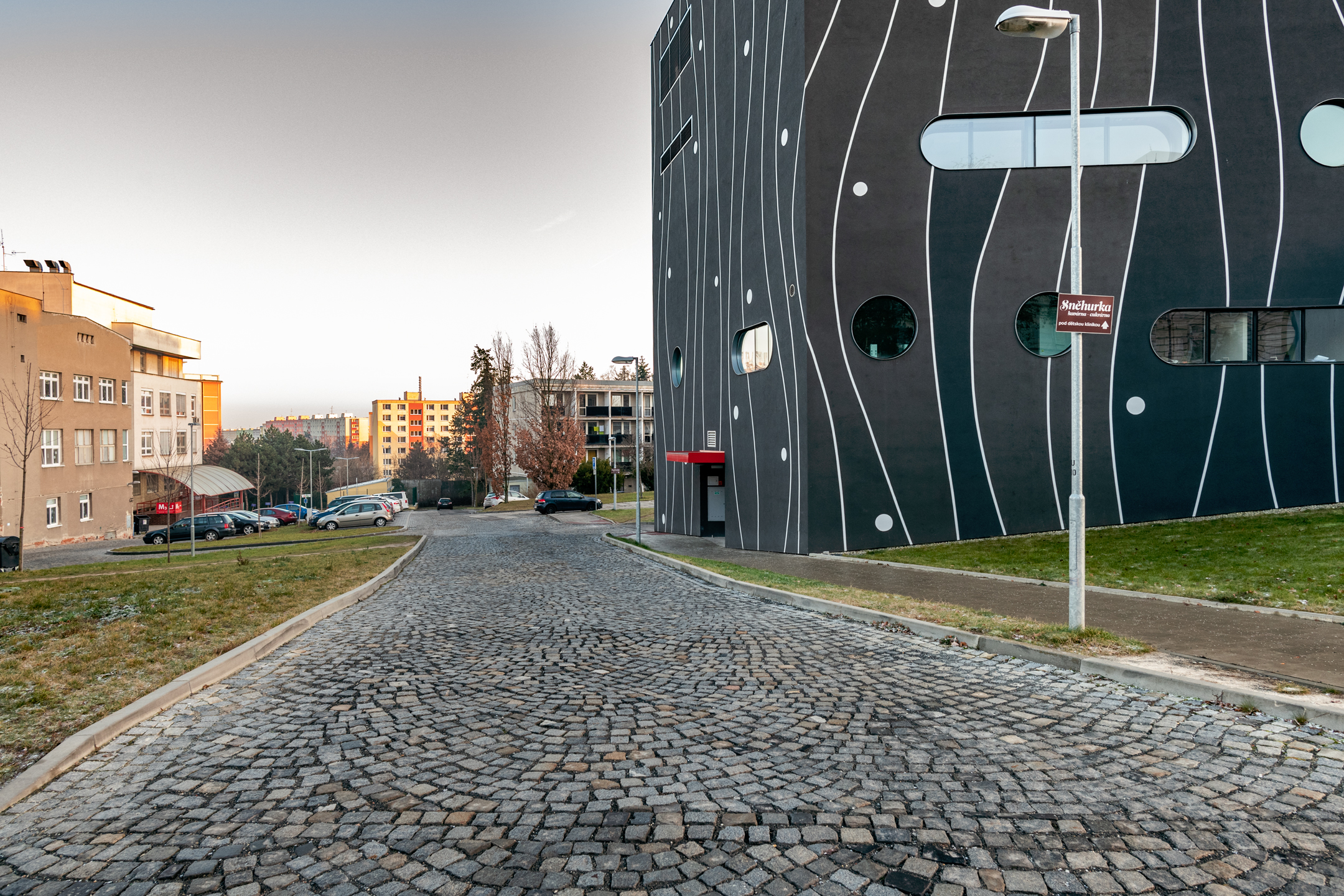 Olomouc – realizace parkoviště u Fakultní nemocnice Olomouc - Wegen- en bruggenbouw
