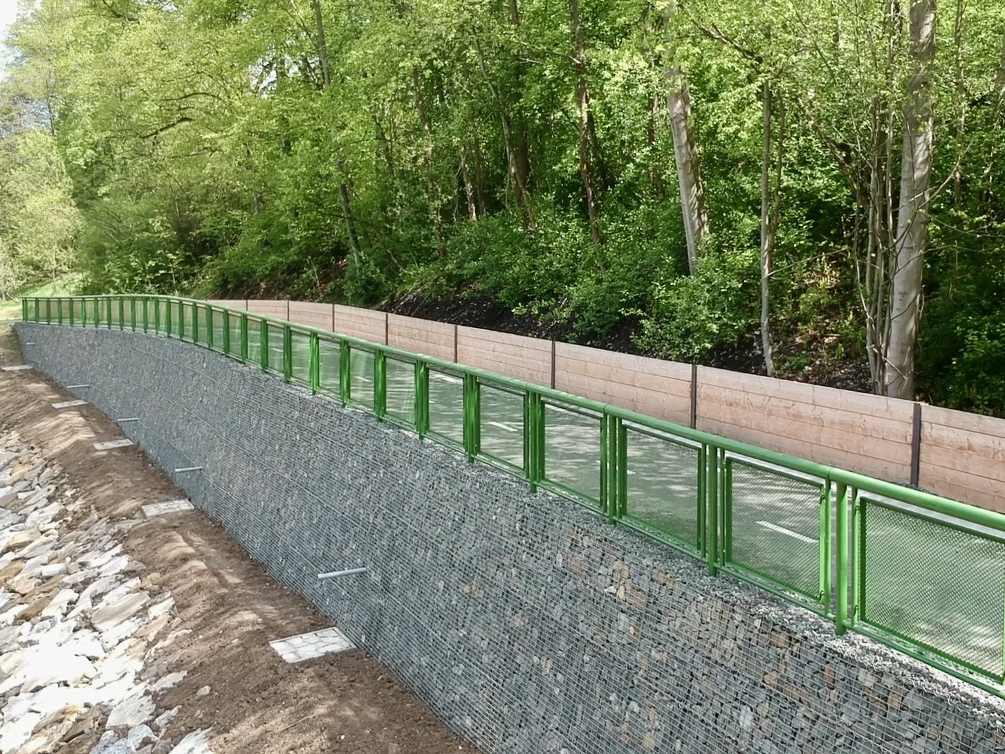 Cyklostezky Hornolidečska - Wegen- en bruggenbouw