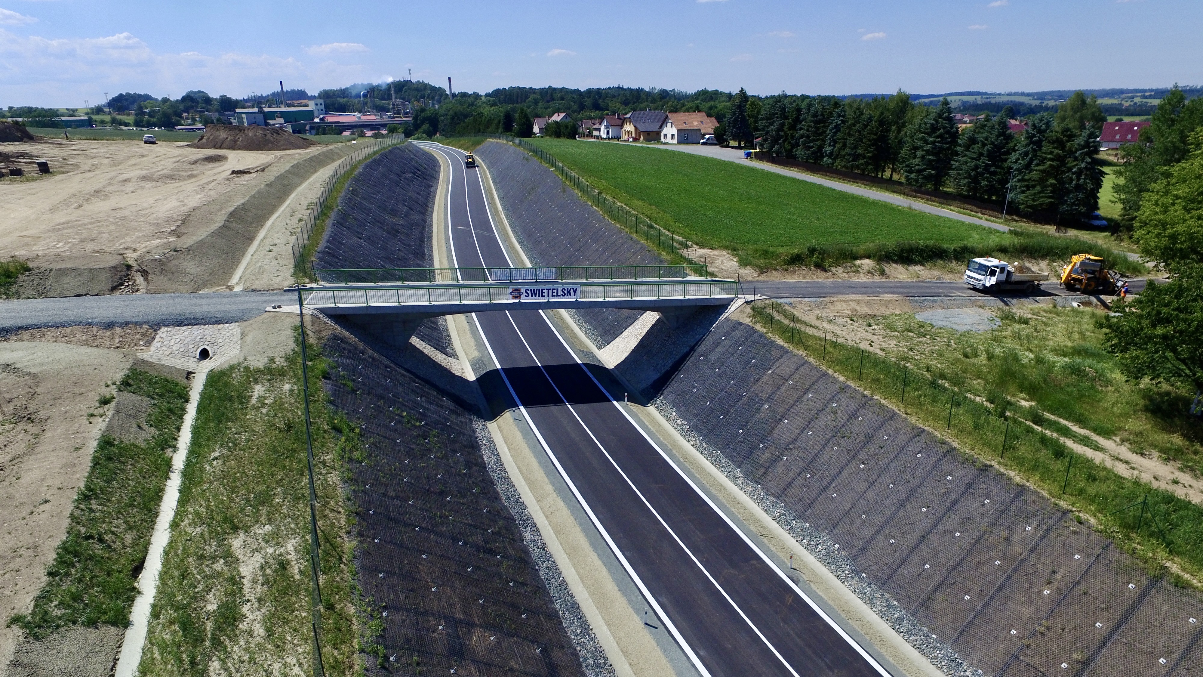 Silnice II/128 – stavba obchvatu Lukavce - Wegen- en bruggenbouw