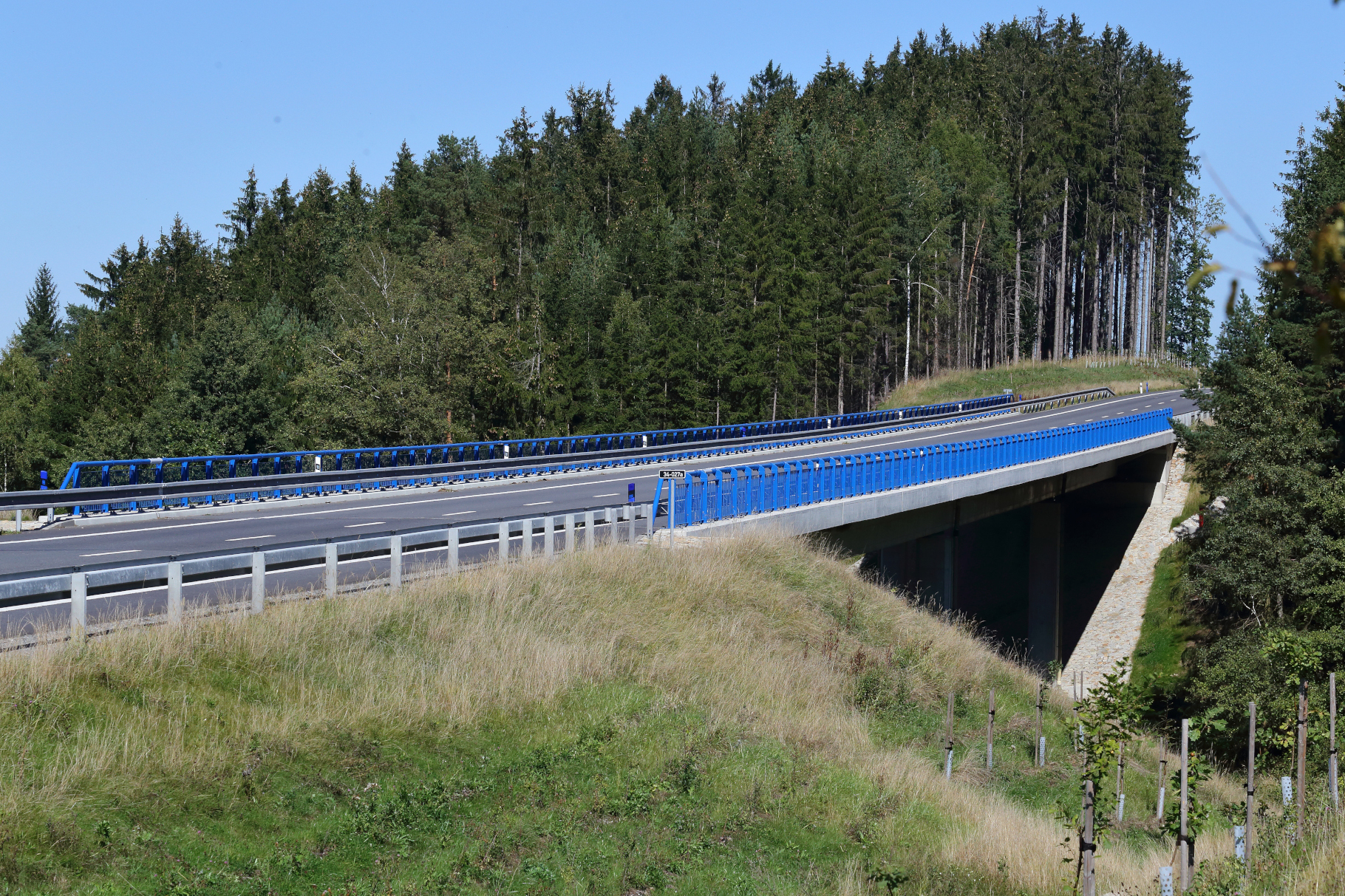 Silnice I/34 – výstavba úseku Ondřejov–Božejov–Pelhřimov - Wegen- en bruggenbouw