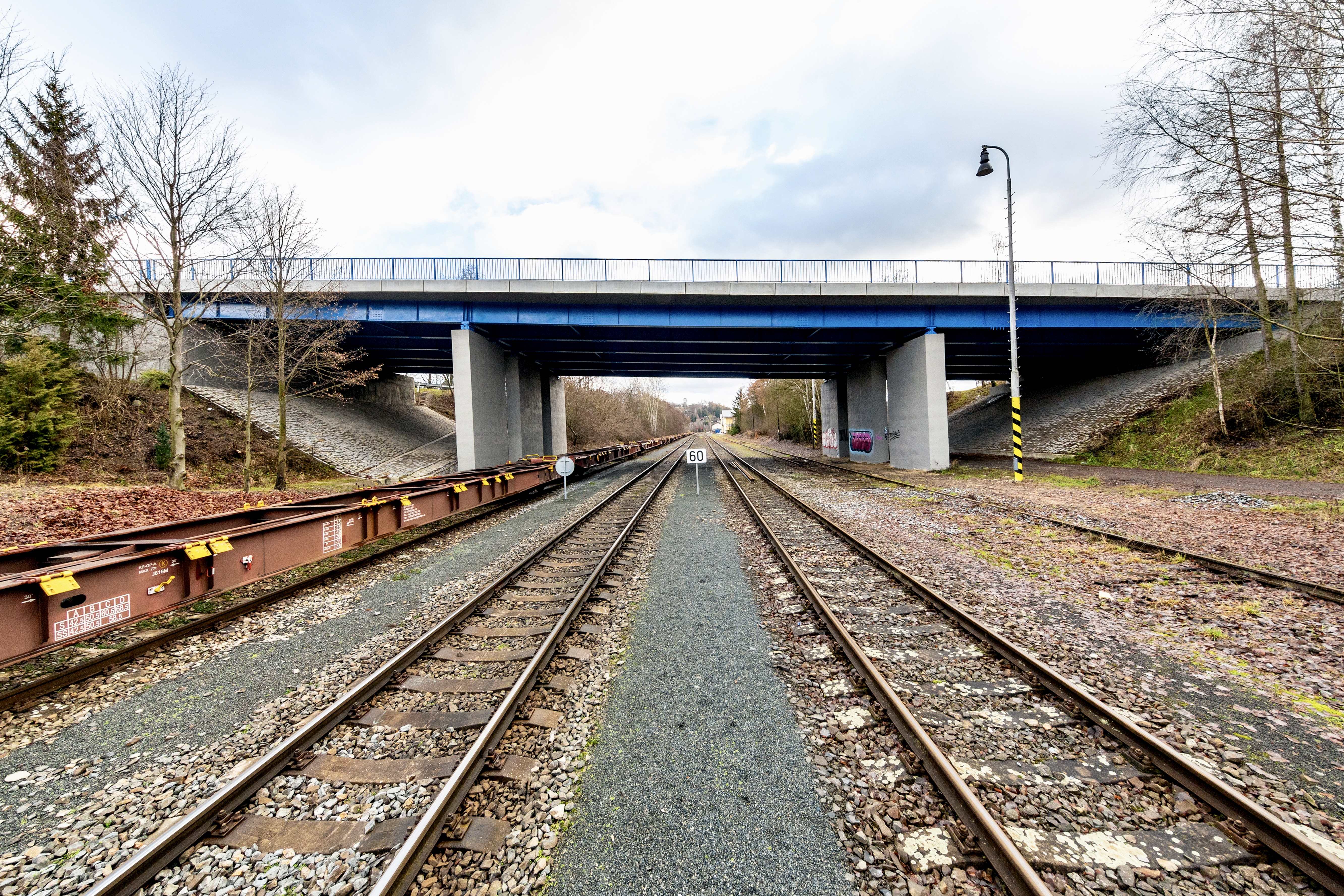 Silnice II/237, Nové Strašecí – oprava mostu nad tratí - Wegen- en bruggenbouw