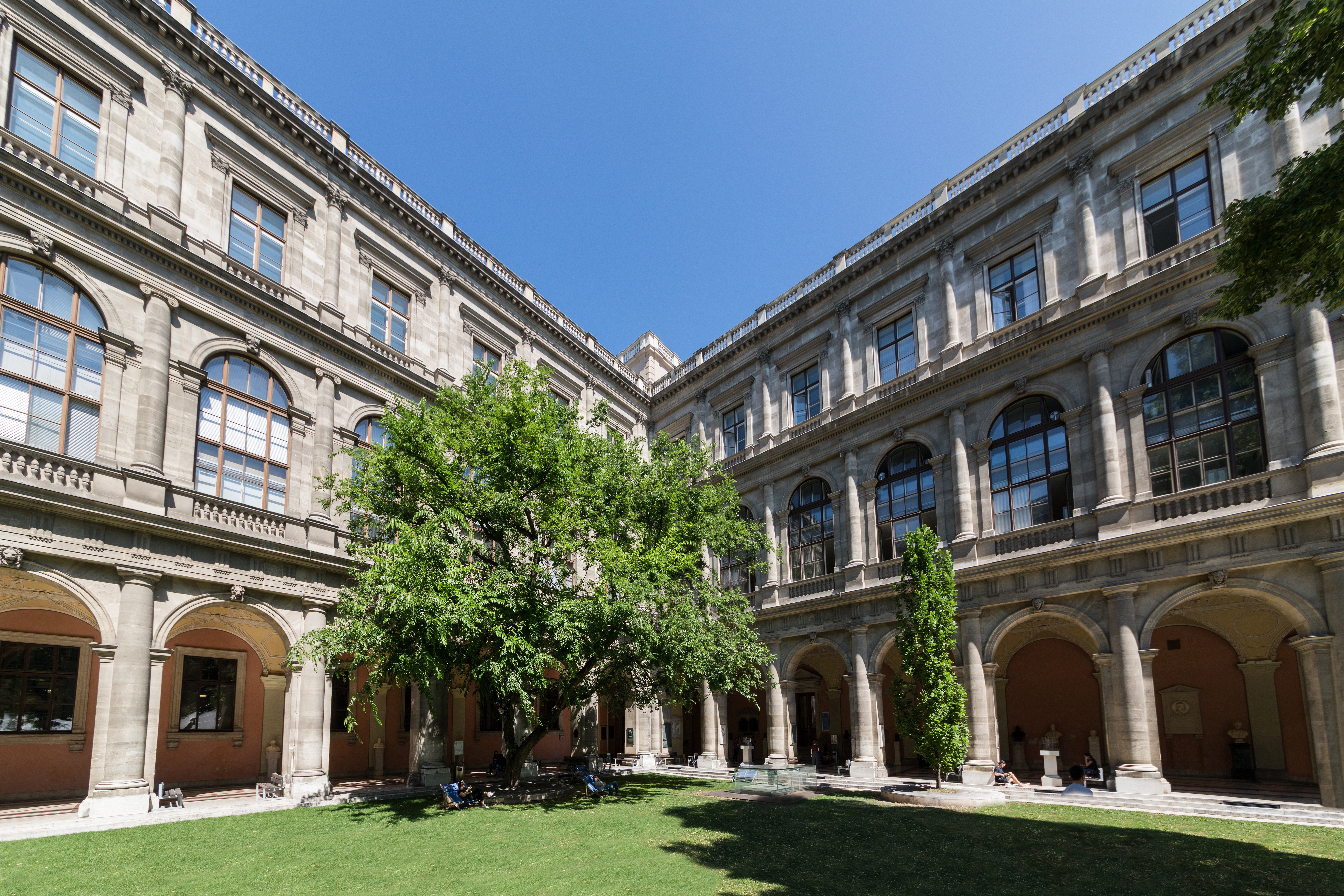 Universität Wien - Bouw