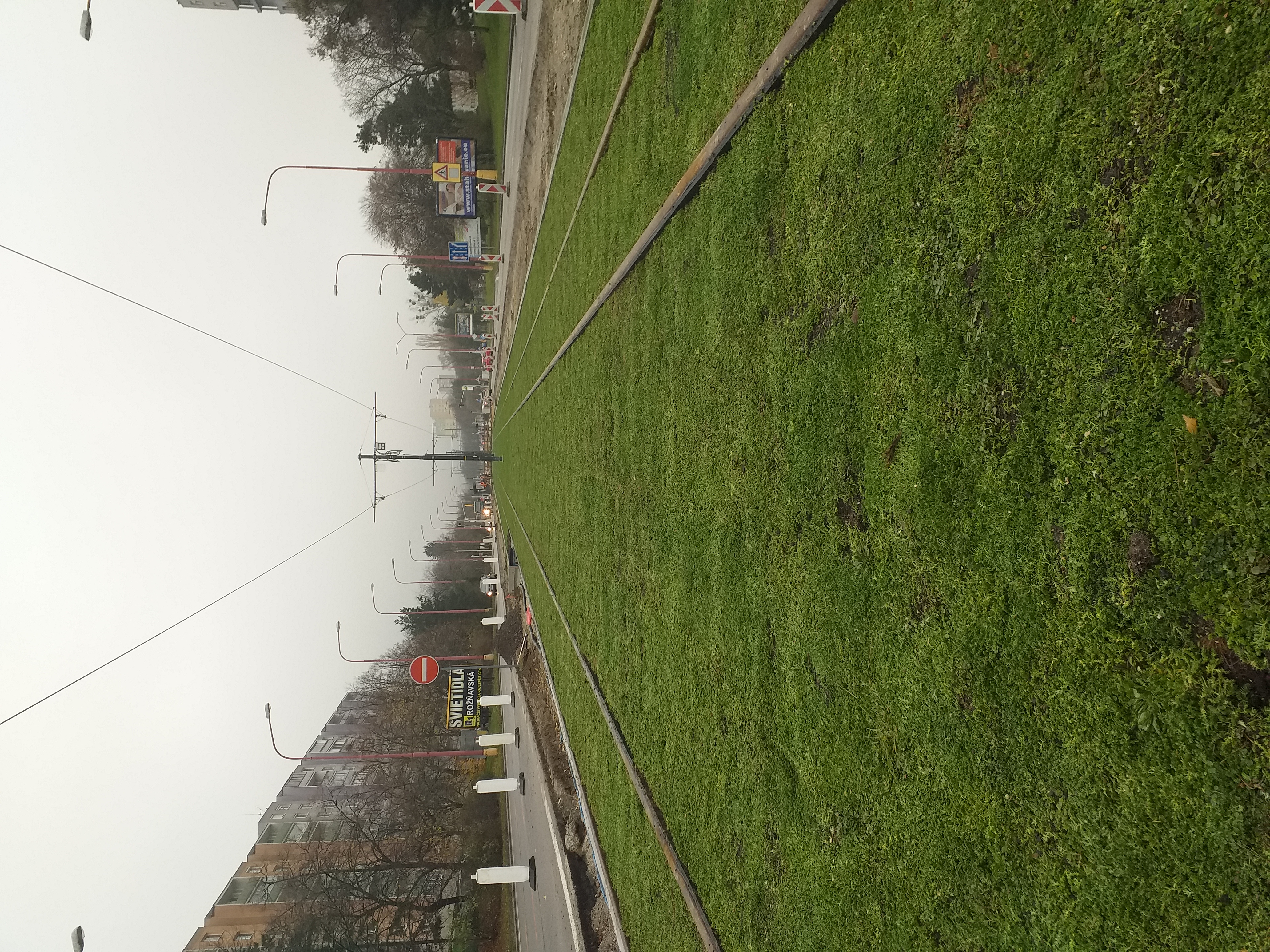 Tramvajová trať Dúbravsko – Karloveská radiála  - Spoorwegbouw