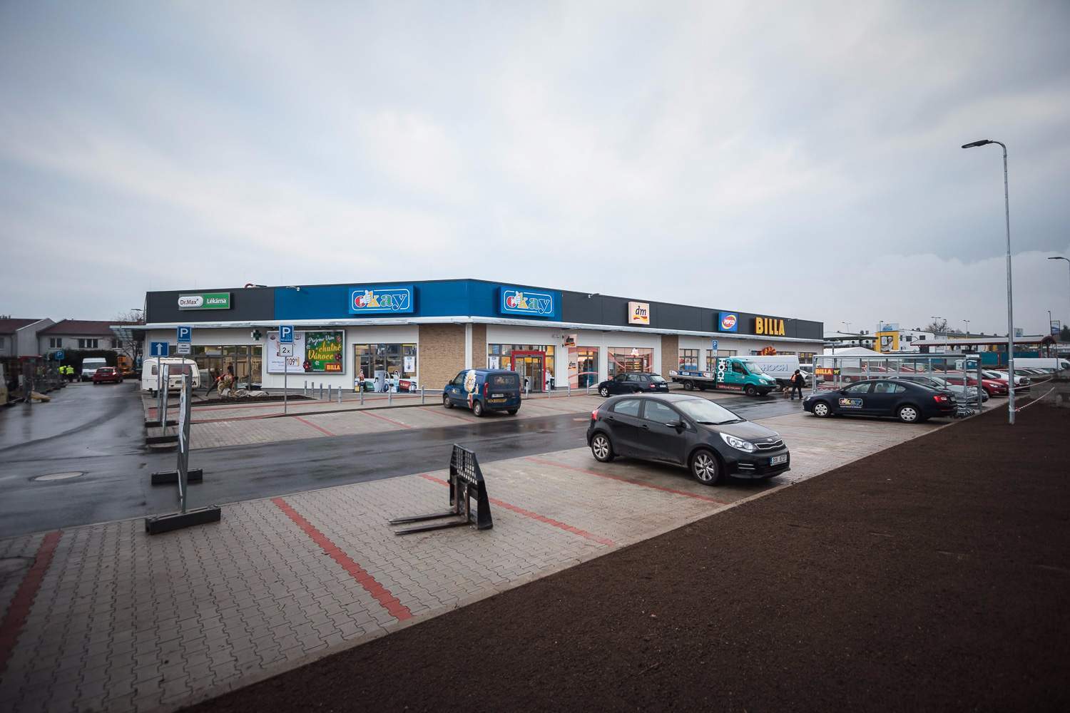 Vestec – Retail Park - Bouw