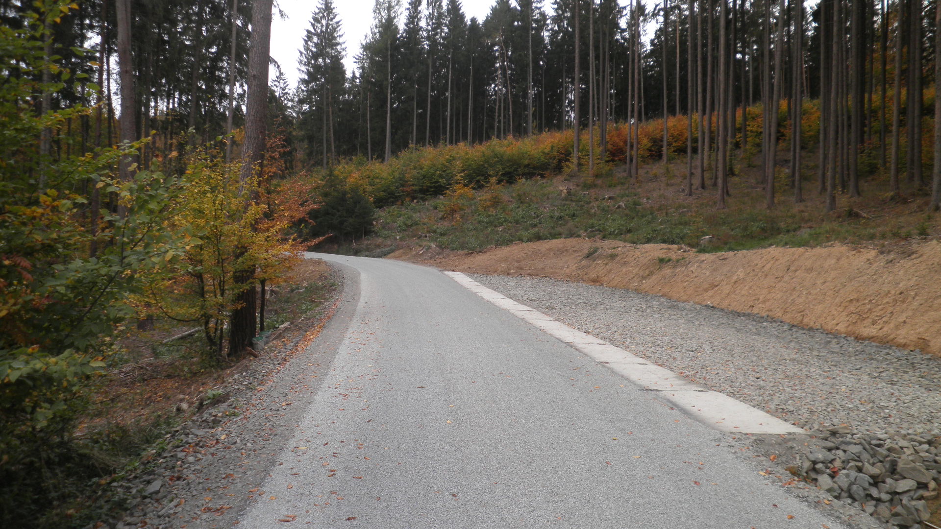 Jedovnice – oprava části cyklostezky č. 507 – Šibrnka - Wegen- en bruggenbouw