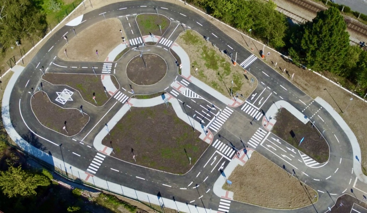 Příbram – rekonstrukce dopravního hřiště - Wegen- en bruggenbouw
