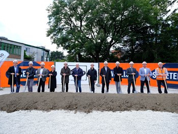 Spatenstich für klimabewusstes Wohnprojekt „Zwei bis Neun – Wohnen am Rosenhügel“ - AT