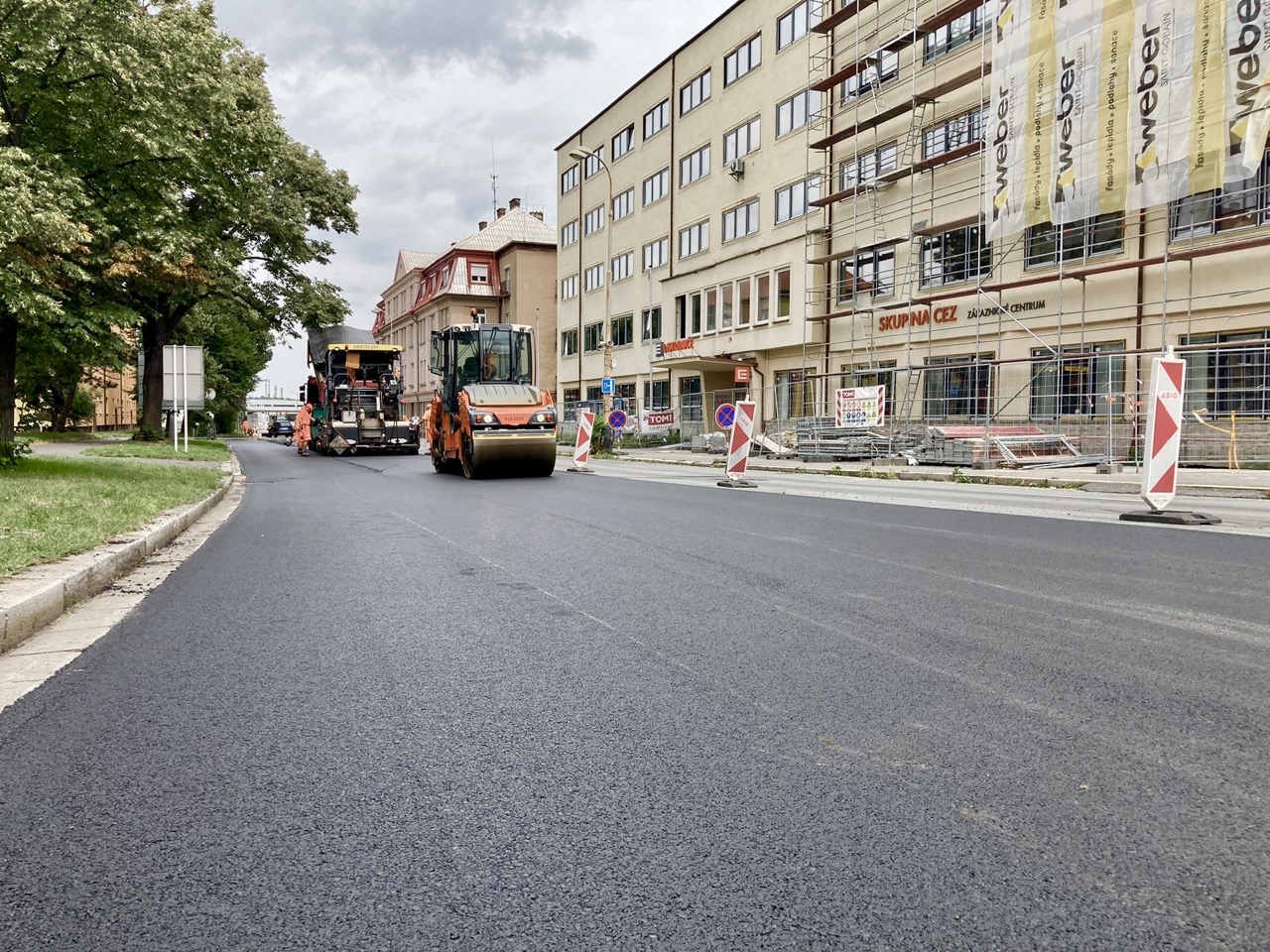 Kolín – obnova povrchu místních komunikací - Wegen- en bruggenbouw