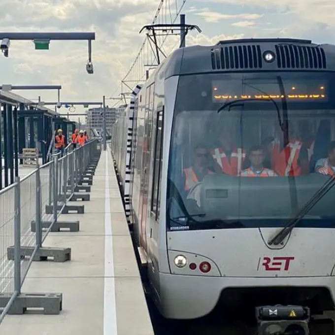 Metro Aan Zee Testrit 4