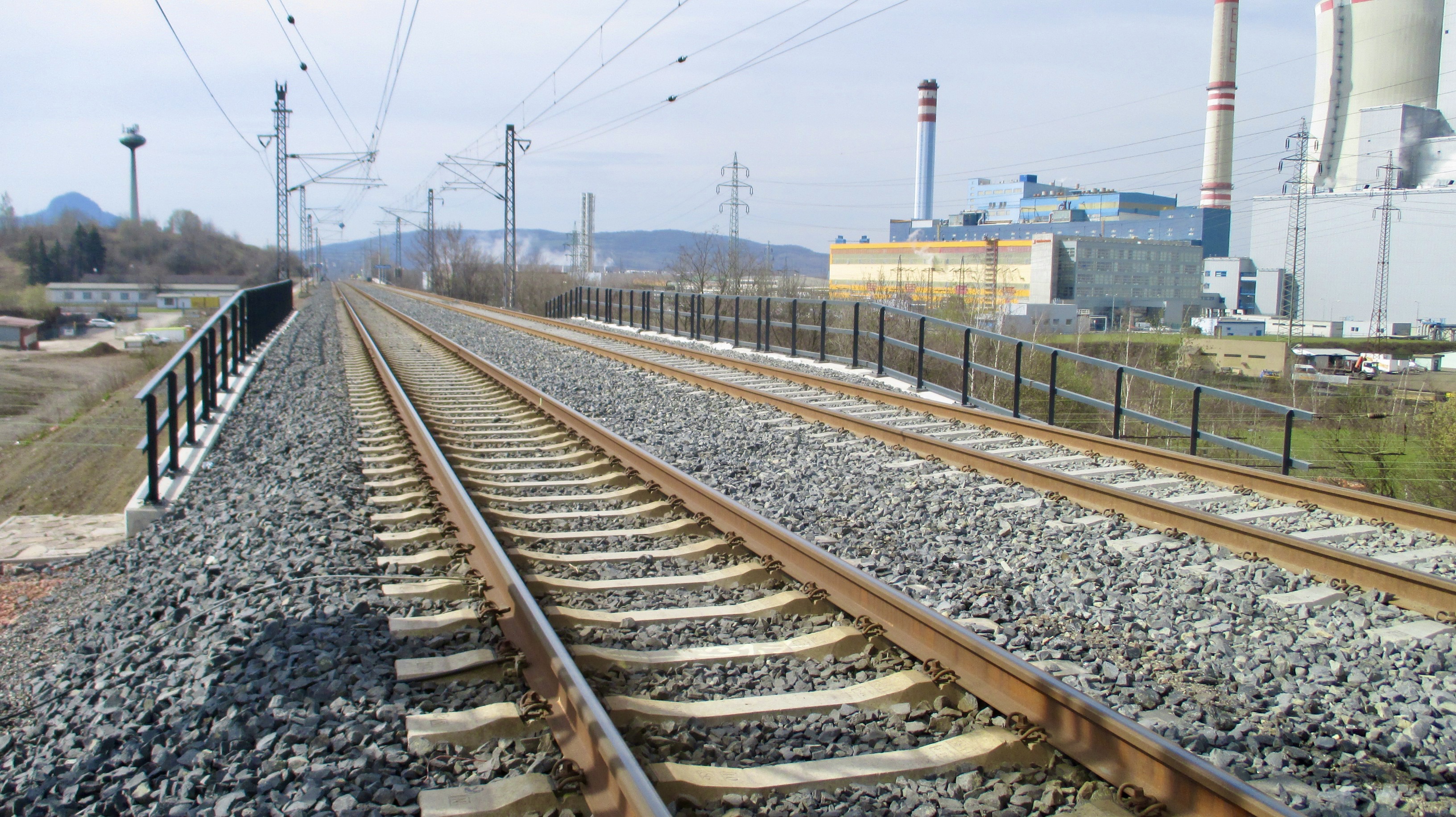 Zvýšení traťové rychlosti v úseku Oldřichov u Duchcova – Bílina – rekonstrukce mostu - Wegen- en bruggenbouw