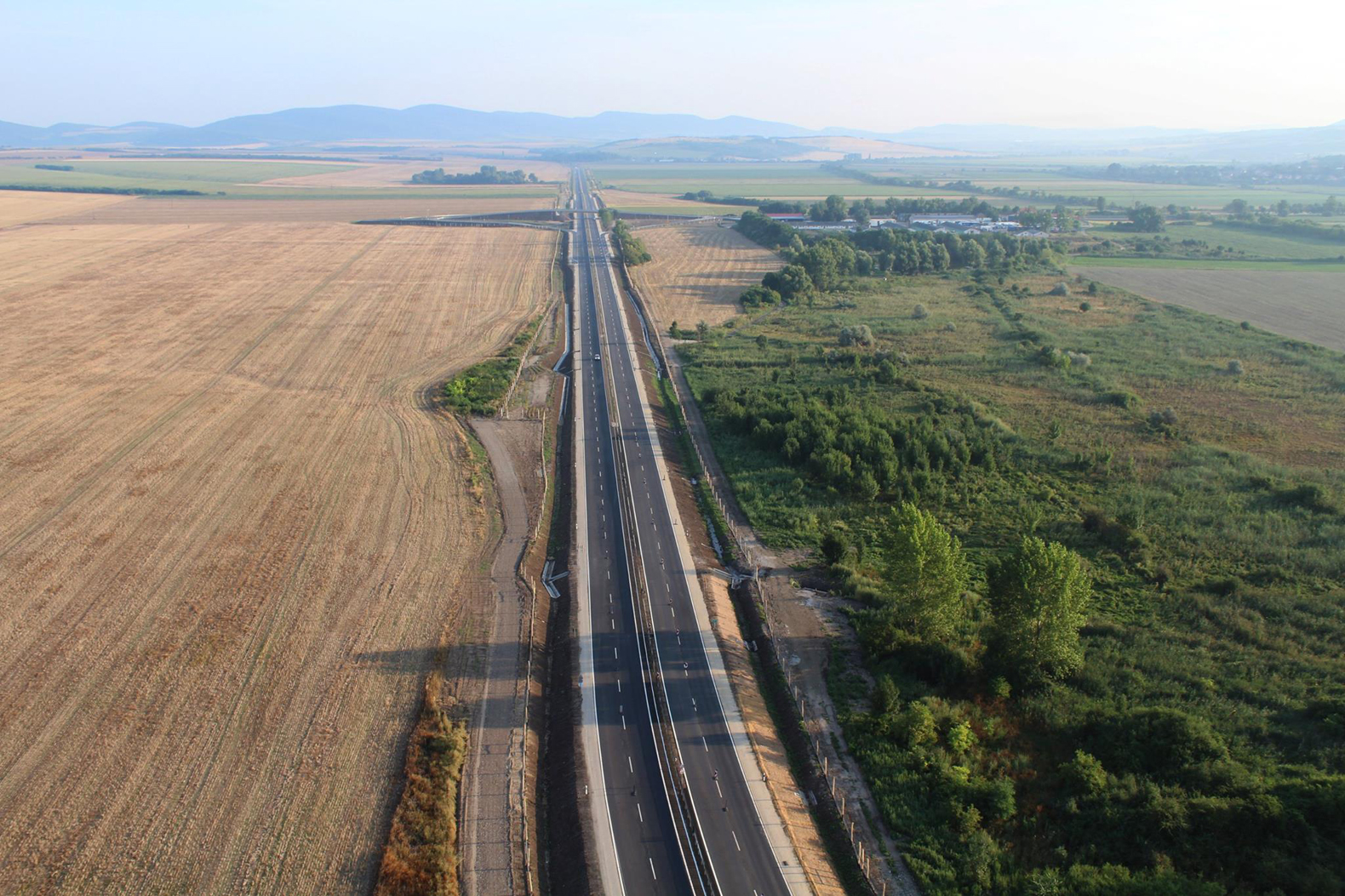 21.sz. főút négynyomúsítása  - Wegen- en bruggenbouw